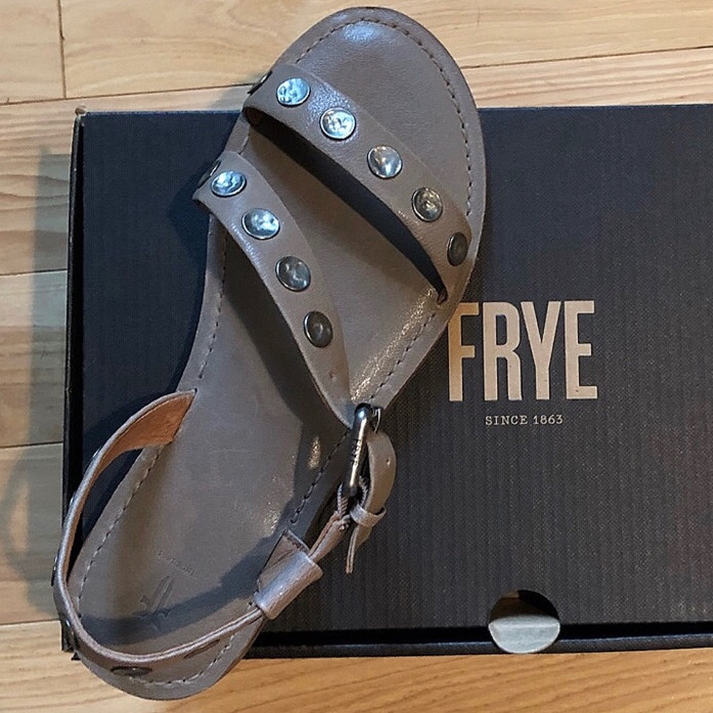 Frye | Hammered Stud Sandal